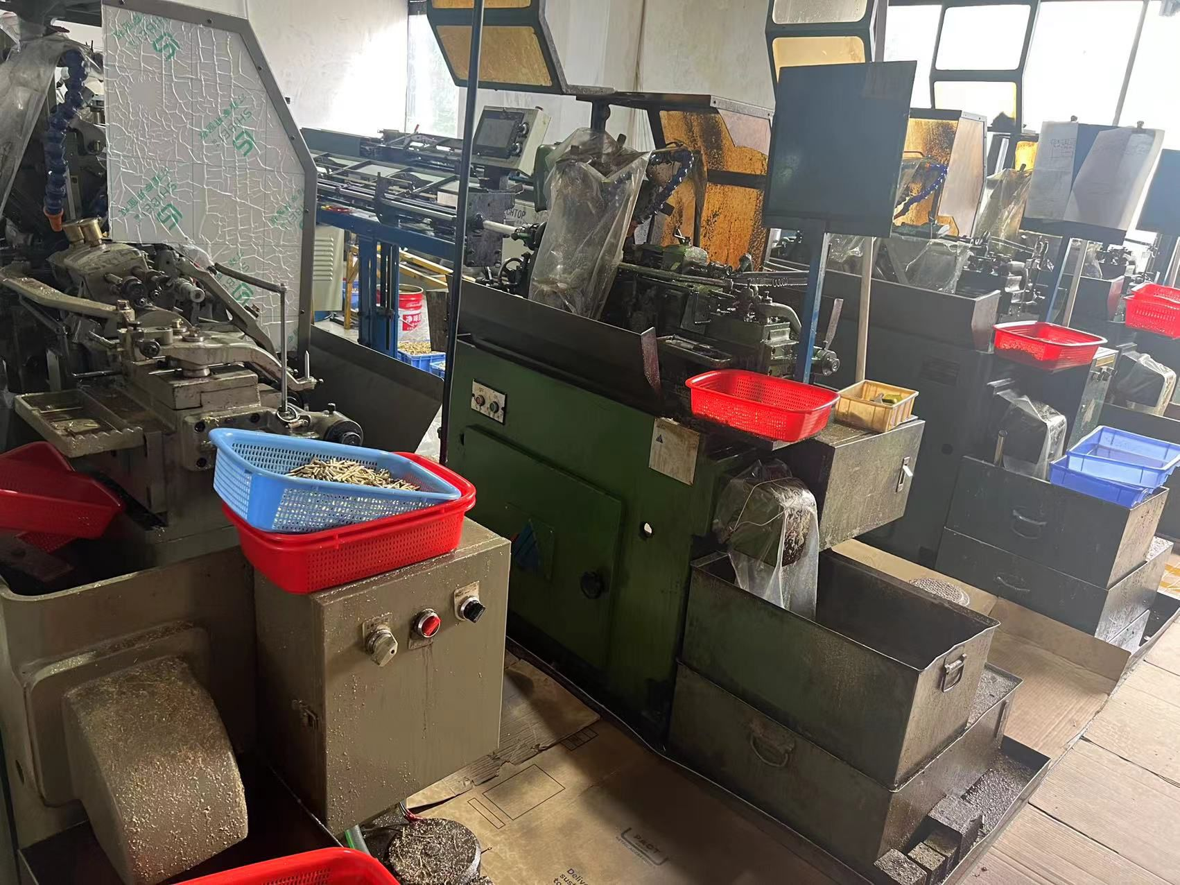 {AAD8BD97-A387-4071-BF04-C41B2DD9EAD5}